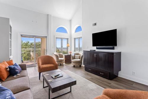 5132 Windswept Villa by Akers Ellis Rentals