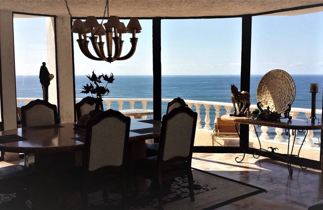 5500 Square Foot Oceanfront Villa