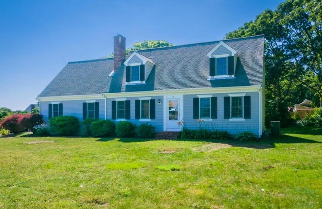 56 Beachway Road East Sandwich - - Seaview