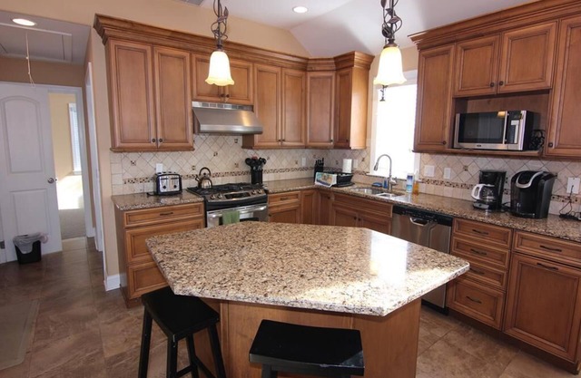 5709 Landis, Unit:South