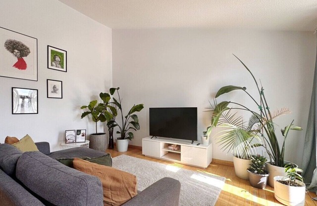 5BR Greenhouse + EV Charger - Perfect for Groups!