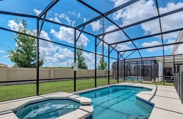 6 Bedroom Pool Home In New Resort! 6 Villa by Redawning