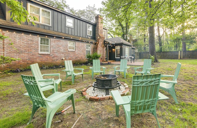 6 Mi to Shelby Farms Park: Family Home in Memphis