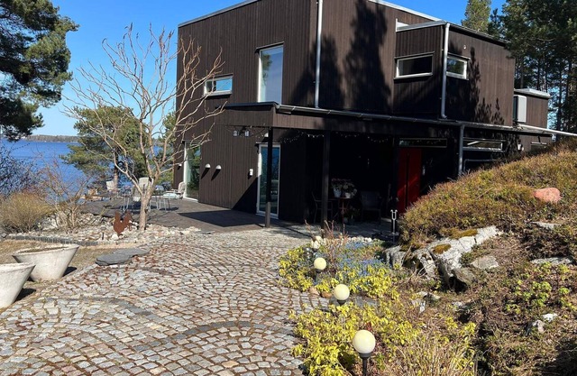6 person holiday home in FÄRENTUNA
