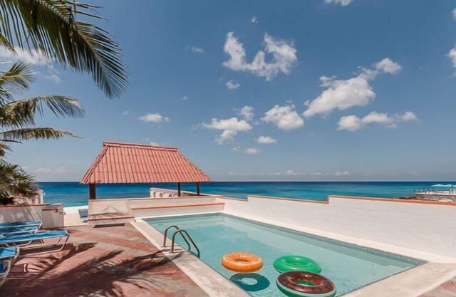 7 Bedrooms, Oceanfront, Bike Path to Town