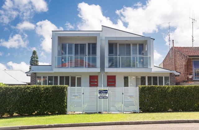 7 Judith Street Stunning duplex with ducted air