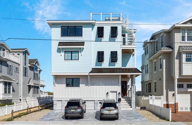 7701 Pleasure Ave-LARICKS EXCLUSIVE!