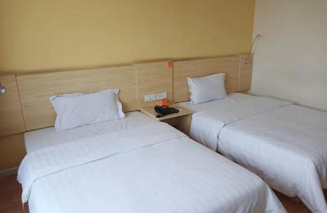 7Days Inn Zibo Dongsi Road Shengshi Xincheng