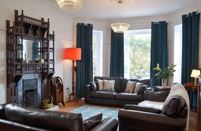 8 bedroom accommodation in Talland Bay, near Looe