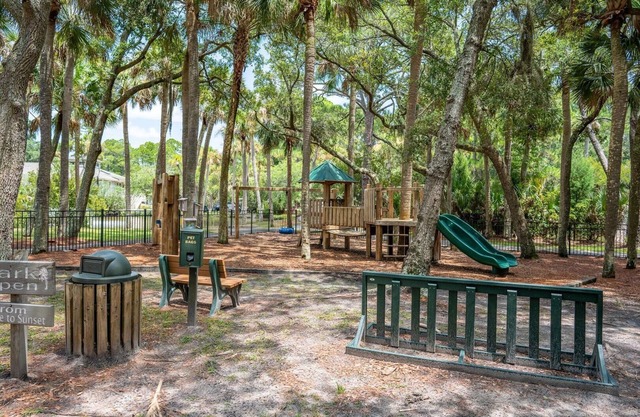 813 Bonito Rd