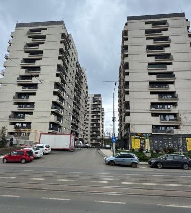 83 Vlaicu Luxury Aparthotel with Parking