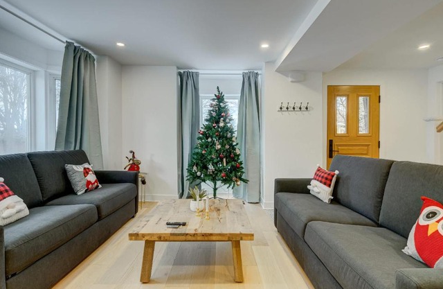 951 Shefford 4 bedrooms house