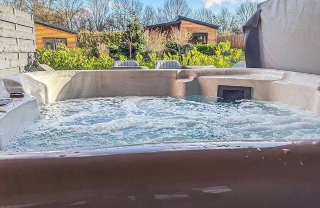 A beautiful bespoke lodge perfect for a family escape with pets.