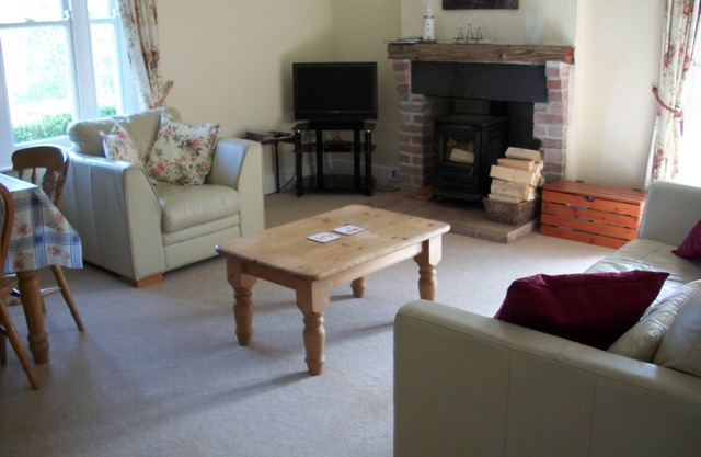 A cosy, traditional two-bedroomed cottage with log burner and central heating.