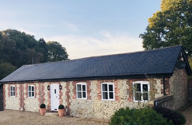 A country Holiday cottage just a stones throw from Chichester harbour