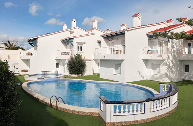 A few minutes from the beach with swimming pool