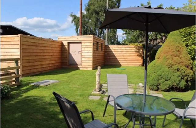 A quiet Modern Bungalow with magnificent views of the Wenlock Edge