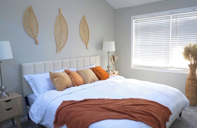 A spacious bungalow, just steps from the beach