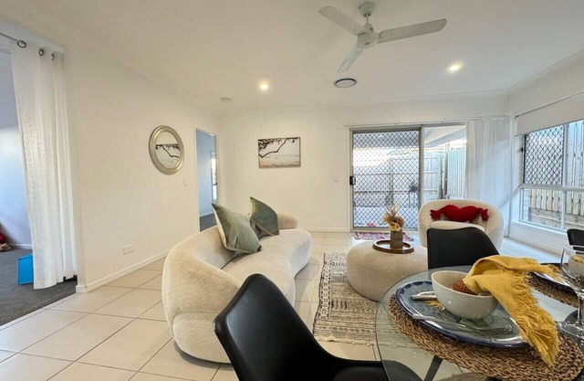 Absolute Familial Paradise - Greenbank