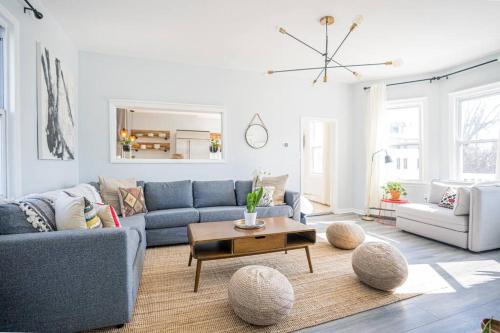 AC Beach House 8BR 4BA 4000 SqFt Big Groups