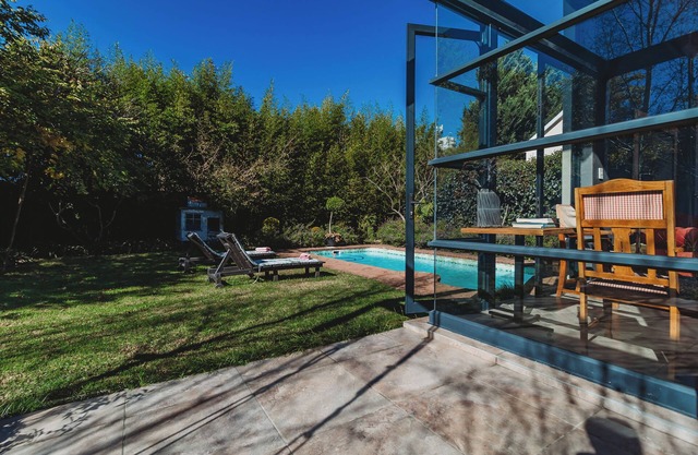 Acorn Guest House