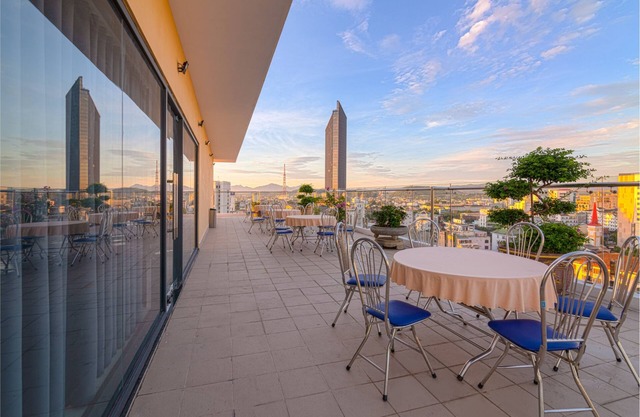 AD 41 Hotel