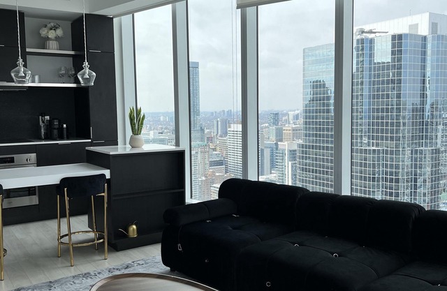 Adastay Suites Toronto