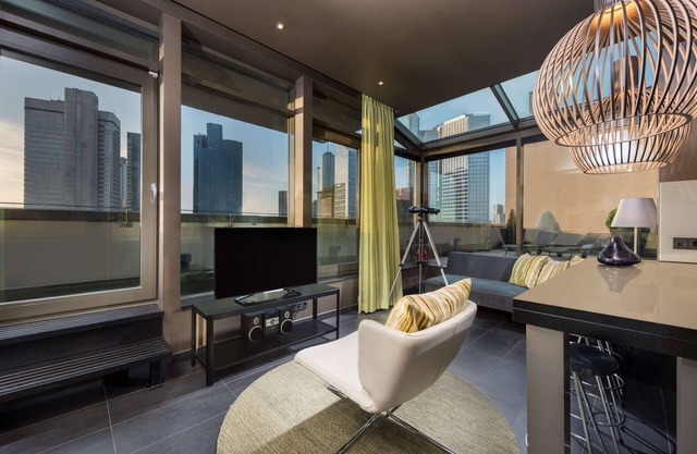 Adina Apartment Hotel Frankfurt Neue Oper