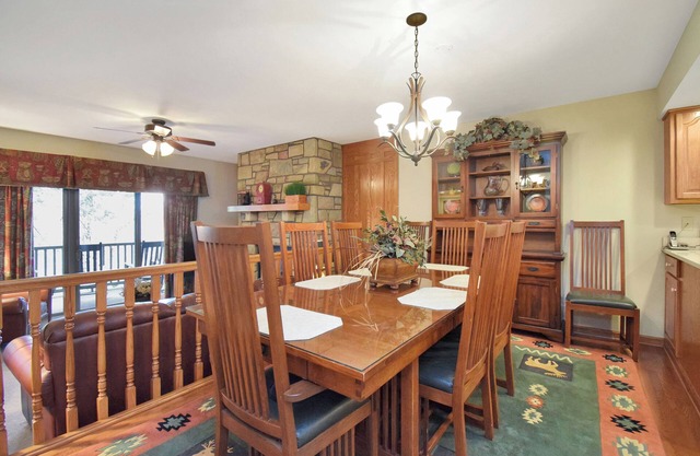 Adirondacks 2 | Fireplace, Restaurant, Pool, Spa