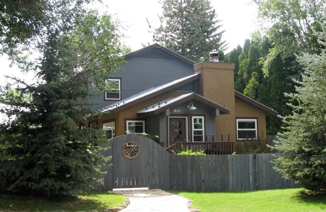 Adorable, dog-friendly house with fenced yard in Old Hailey