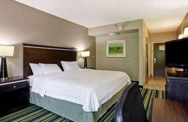Adorable Suite with Luxurious Amenities