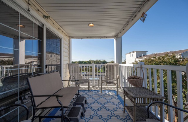 AFFORDABLE! JUST SHORT DRIVE TO BEAUTIFUL BETHANY BEACHES - Ocean View, DE