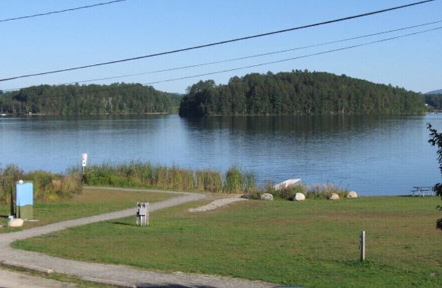 Affordable Lakeside Accomodations in Beautiful Island Pond Right Next to Trail.