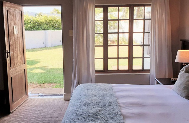 African Sands Bed & Breakfast