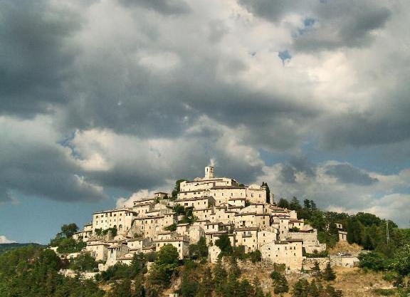 Albergo Diffuso Crispolti