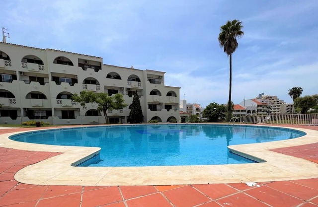 Albufeira Twins 1 With Pool by Homing