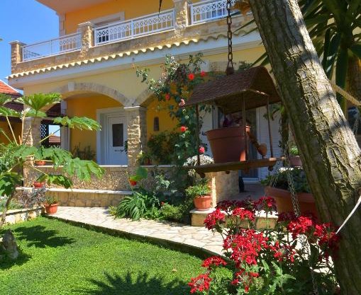 Alex Studios & Apartments