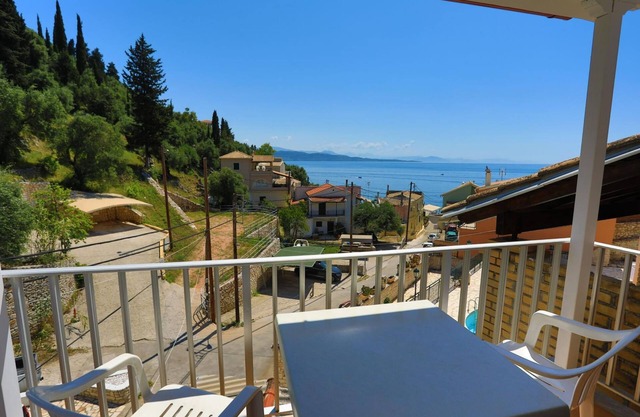 Alexandra Apartment in Katavolos