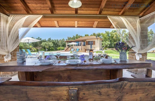 Alghero Villa Marlena with pool for exclusive use for 10 people