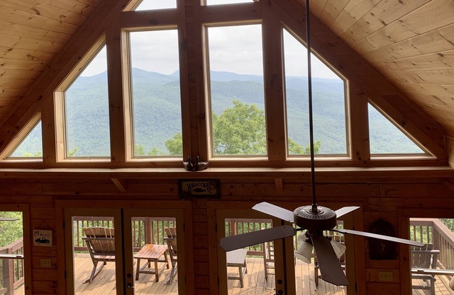 All Year Mountain/Sunset Views - Updated cabin - Best view in Lake Lure by Sunscape Property Management