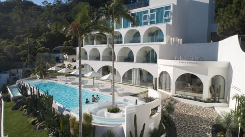 Almeta Designer Hotel