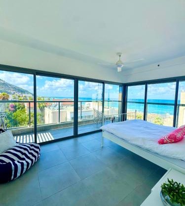 Alona's Apartments- sea&sunsets