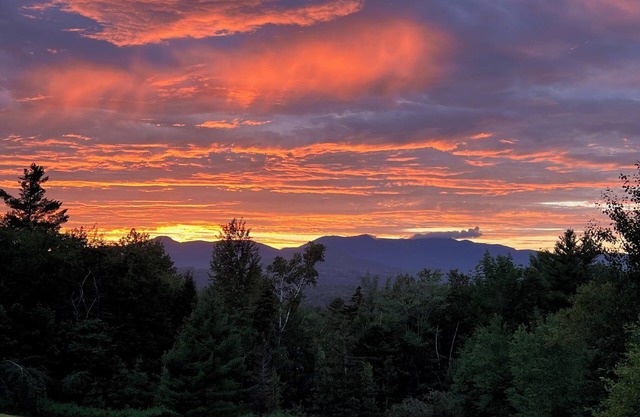 Alpine Overlook - A Contemporary Mountain Getaway in Stowe