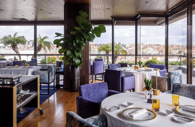 Altis Grand Hotel