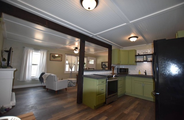 Altitude Adjustment - A cozy two bedroom cabin