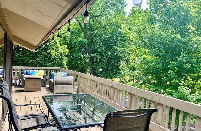 Always Saturday | Abbey Springs | Sleeps 8