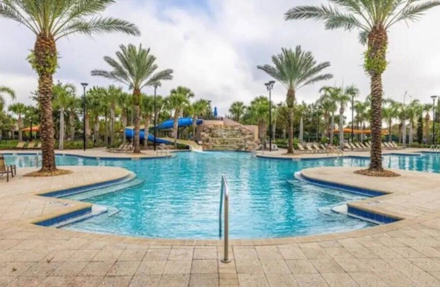 Amazing Disney Vacation Villa - Pool and No Rear Neighbors