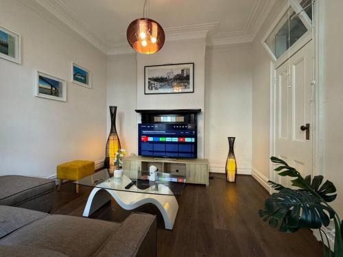 Amazing house Darling Harbour & CBD & Central & ICC & Chinatown
