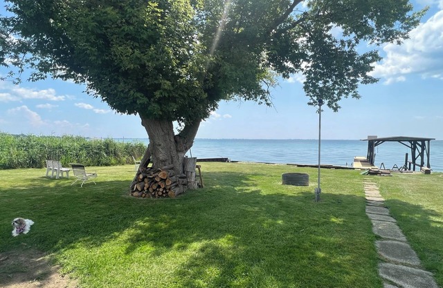 Amazing Lake Front Property completely remodeled pet friendly