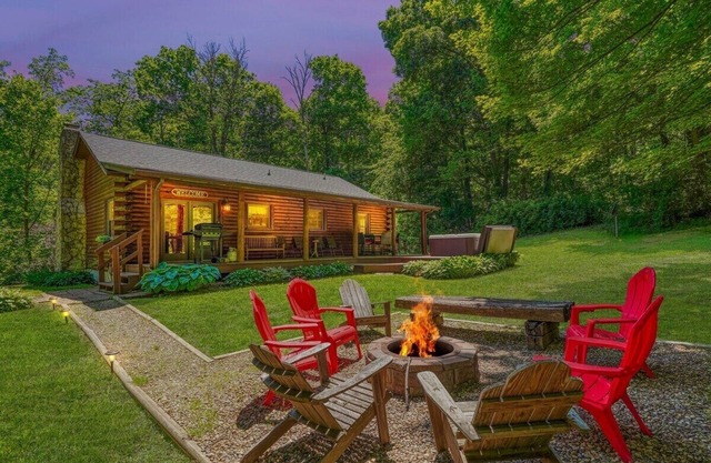 Amazing Starr | Hocking Hills Cabin